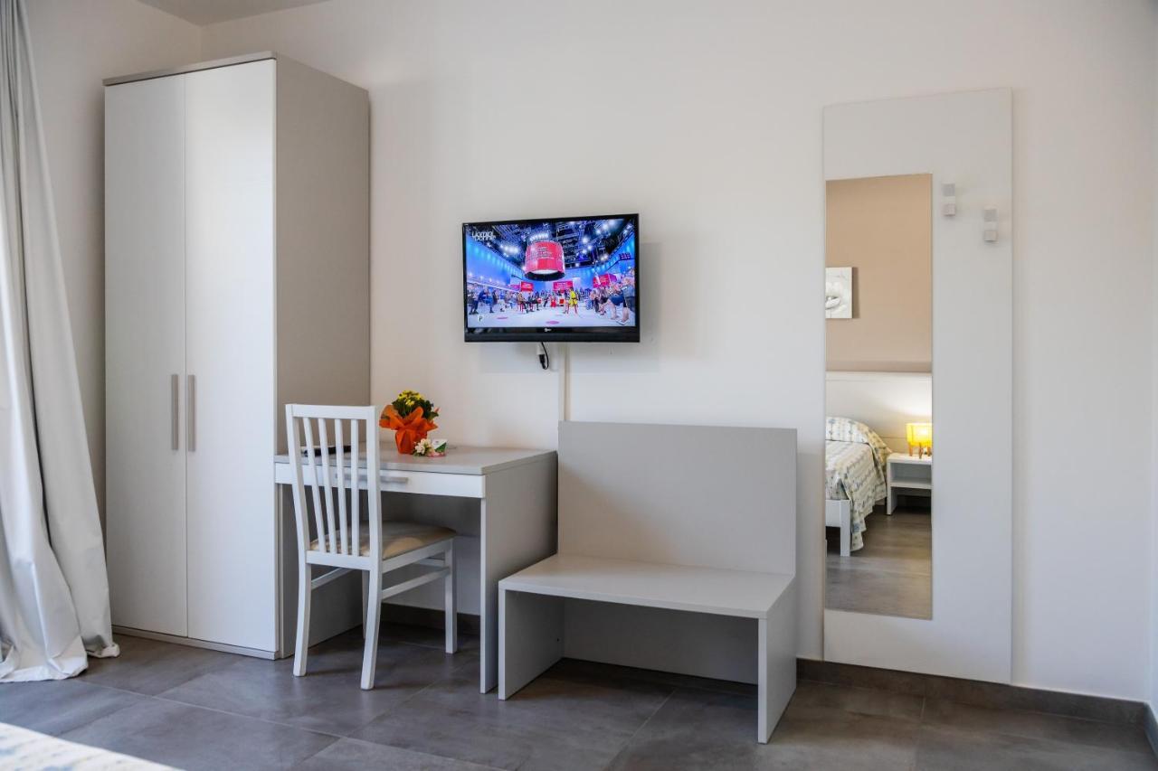 La Collina Di Montegrappa - Suites With Heated Private Pool - Suites With Shared Pool 图列 外观 照片