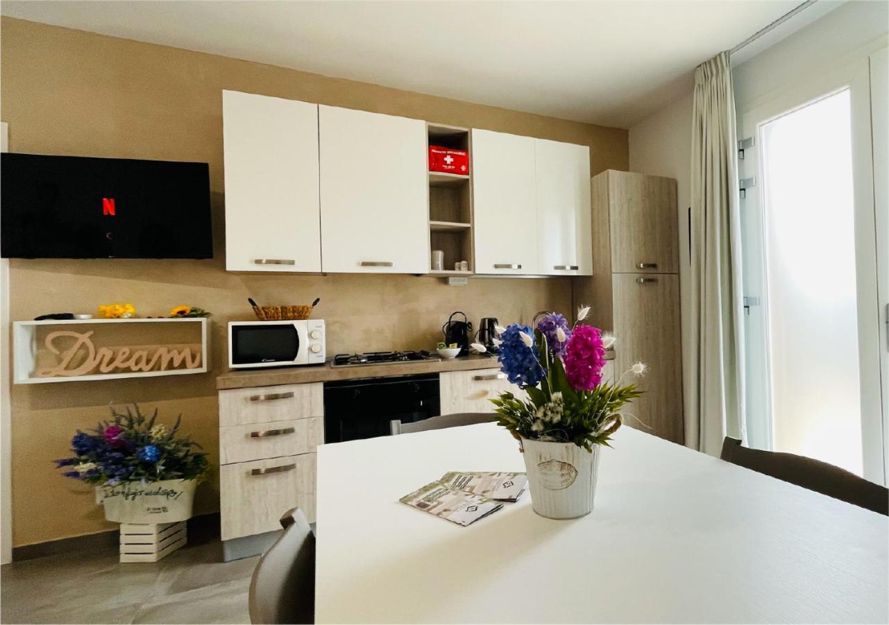 La Collina Di Montegrappa - Suites With Heated Private Pool - Suites With Shared Pool 图列 外观 照片